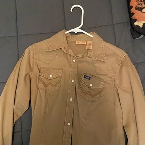 Wrangler Button up